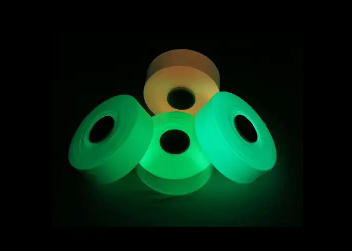 GLOW IN DARK